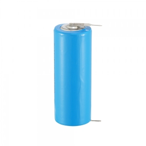 une batterie de taille 3.0v 2500mah cr17505sl limno2